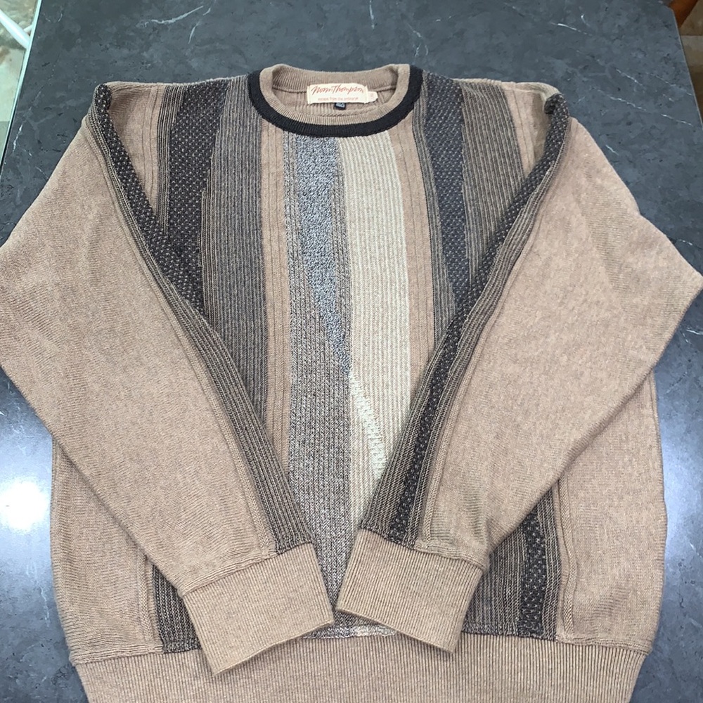 VINTAGE Sweater - Picture 2 of 5